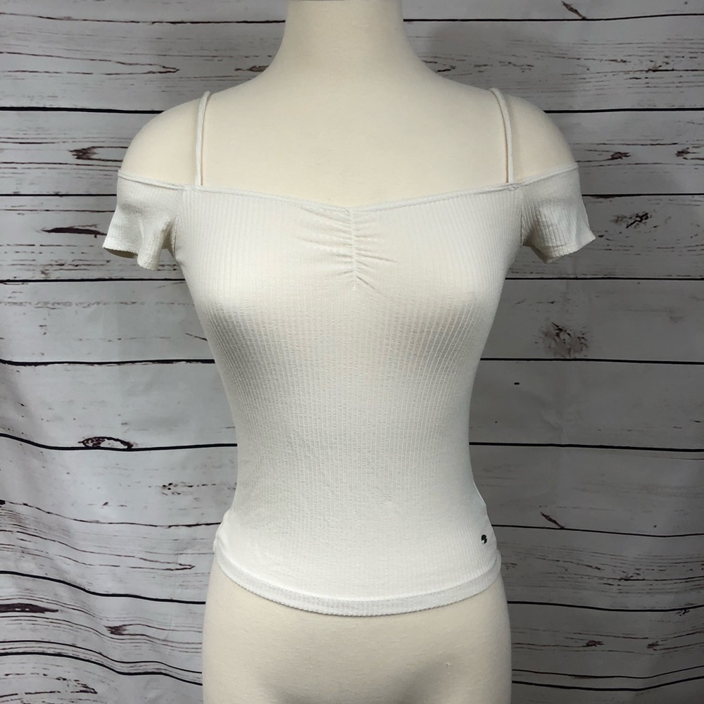 AE Cream Cop‎ Top